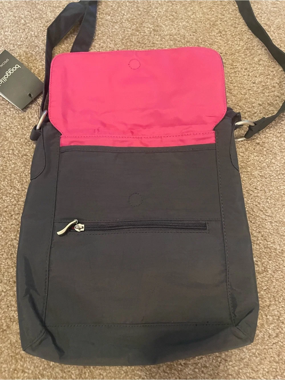 Baggallini grey crossbody